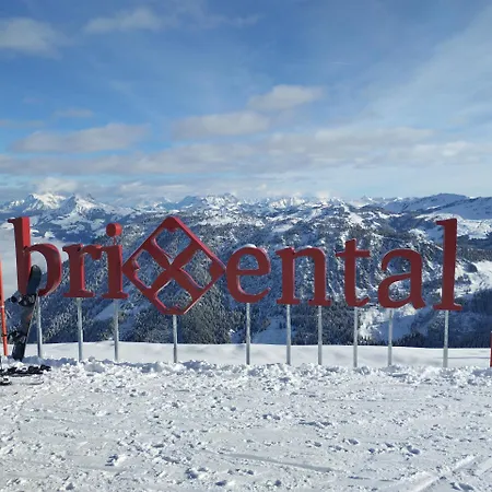 Ehrensberger Apartment *